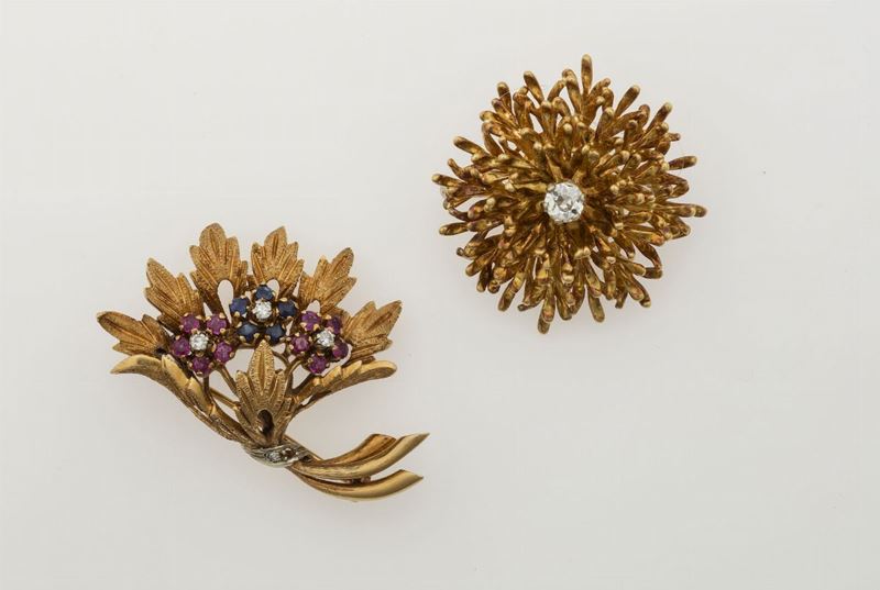 Two gold brooches  - Auction Jewels - Cambi Casa d'Aste