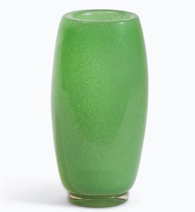 Carlo Scarpa, Vaso Venini “Bollicine”, Murano, vetro soffiato verde giada (circa 1932)