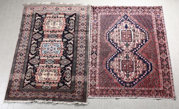 Due tappeti diversi