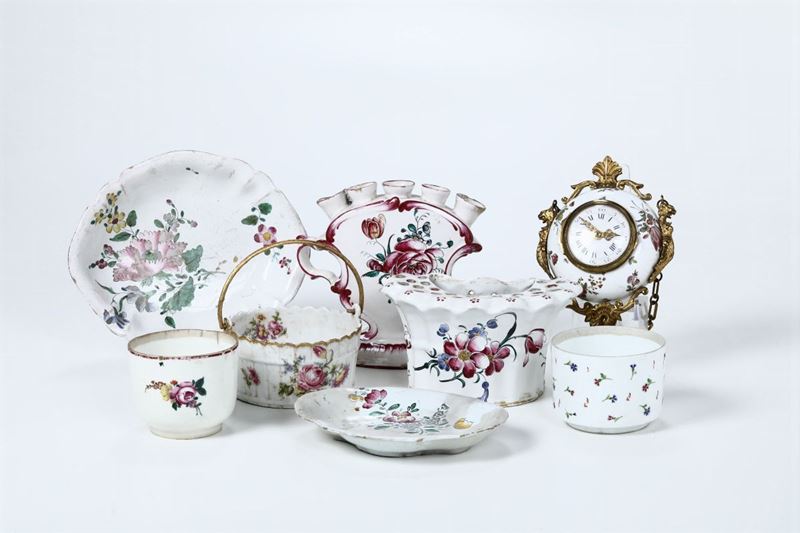 Insieme di ceramiche Francia, Italia e Svizzera, XVIII e XIX secolo  - Asta Maioliche e Porcellane - Cambi Casa d'Aste