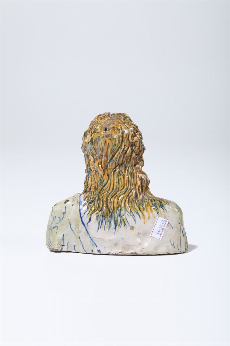 Un Affascinante e Raro Busto di Redentore Deruta, Datato 1551