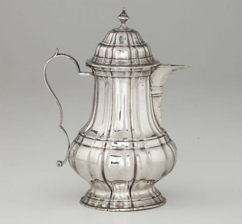 A small coffee pot, 1900s  - Auction Silvers - Cambi Casa d'Aste