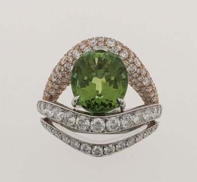 Brarda. Anello con Tormalina Verde e Diamanti