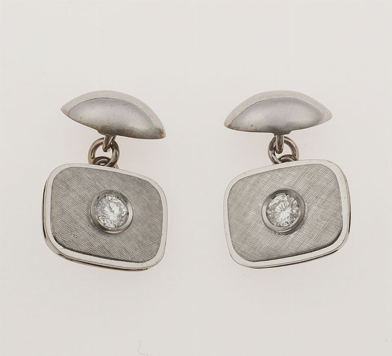 Pair of diamond and gold cufflinks  - Auction Fine Jewels - II - Cambi Casa d'Aste