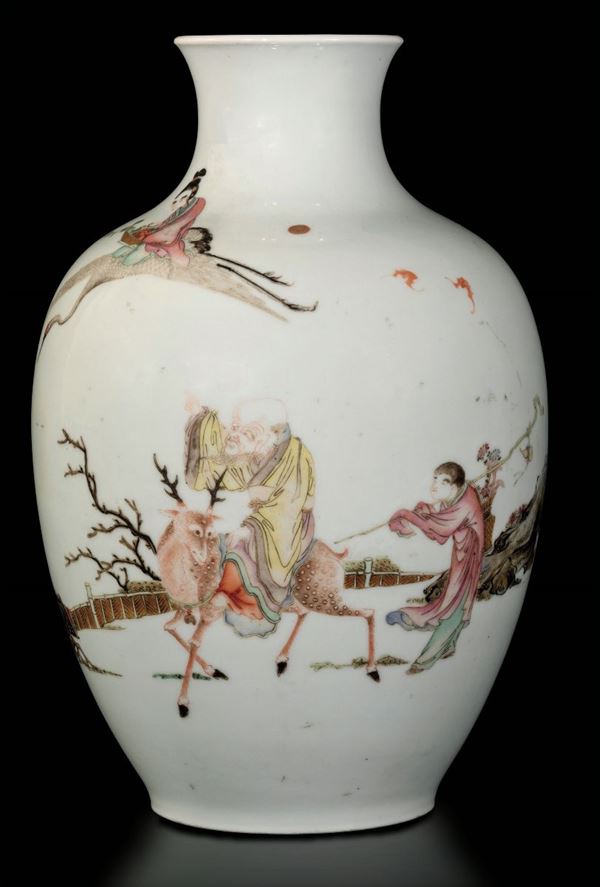 Vaso in porcellana a smalti policromi con raffigurazione di Lao Tsu seduto su cervo e discepoli entro paesaggio, Cina, Dinastia Qing, epoca Tongzhi (1862-1874)