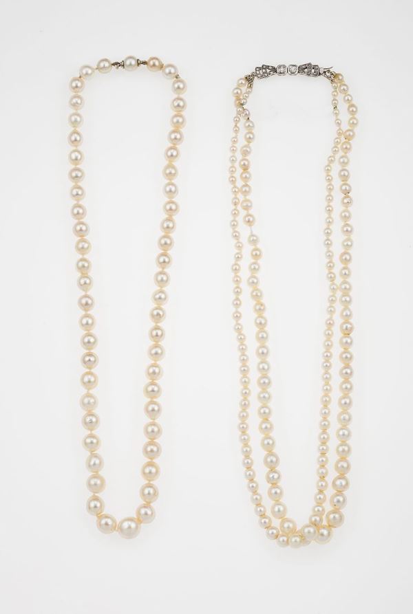 Lotto composto da due collante di perle coltivate