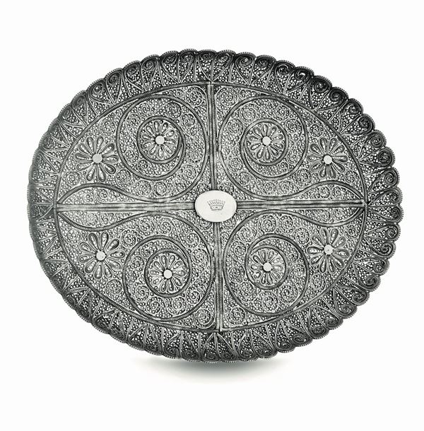 Vassoio in filigrana d'argento probabile manifattura genovese del XIX secolo