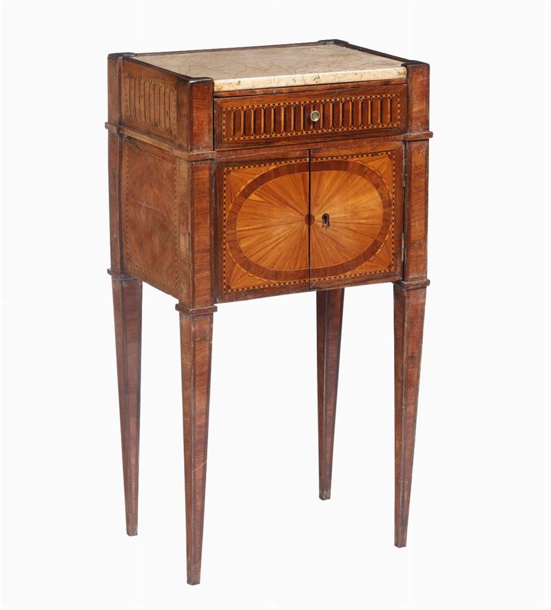 Comodino Luigi XVI in legno lastronato e filettato, XVIII secolo  - Auction Furnitures, Sculptures and Works of Art - Cambi Casa d'Aste