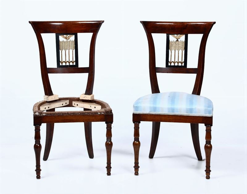 Coppia di sedie Carlo X con schienale a frecce, XIX secolo  - Auction Paintings and Furnitures - Cambi Casa d'Aste