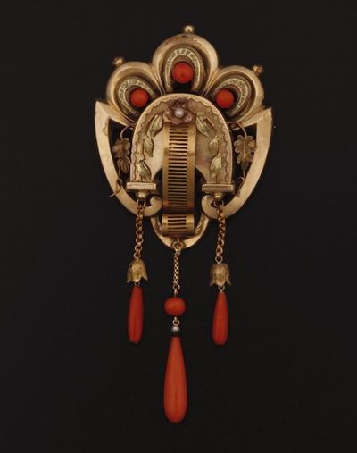 Spilla con Corallo