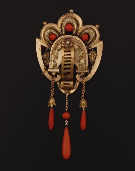 Spilla con corallo  - Auction Jewels and Corals | Time Auction - Cambi Casa d'Aste