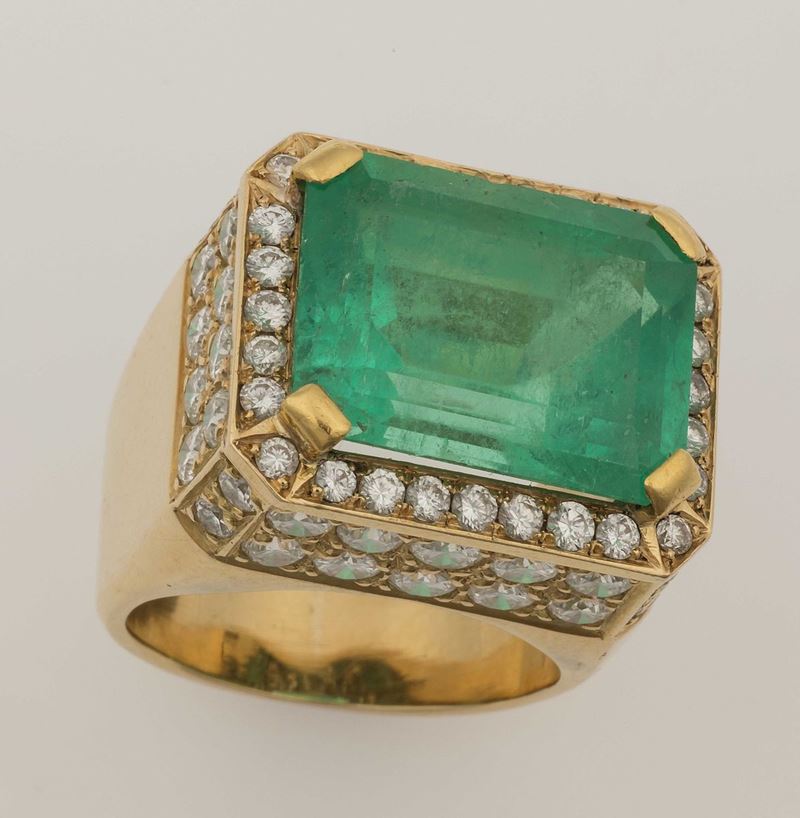 Anello con smeraldo Colombia di ct 17,50 circa e diamanti taglio brillante  - Asta Fine Jewels - II - Cambi Casa d'Aste