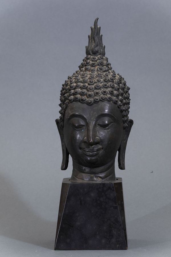 Testa di Buddha in bronzo, Thailandia, XX secolo