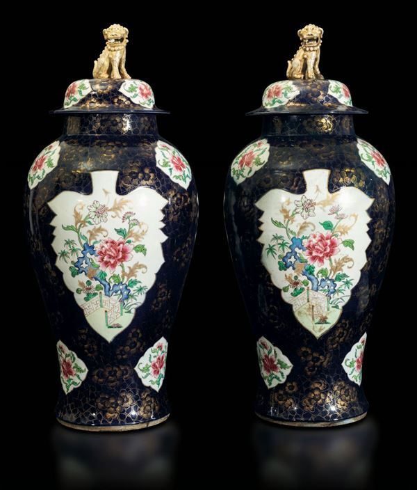 Two Samson potiches, China, Qing Dynasty, 19th century