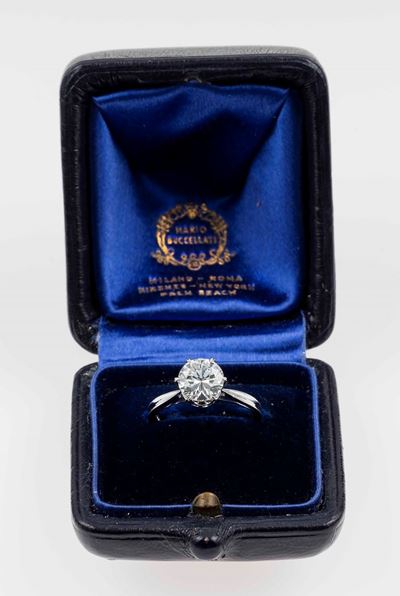 Mario Buccellati. Solitaire Taglio Brillante di Ct 1,75 Circa