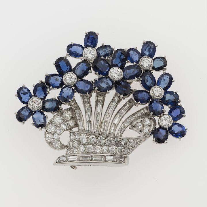 Spilla mazzo di fiori con zaffiri e diamanti  - Auction Fine Jewels - III - Cambi Casa d'Aste