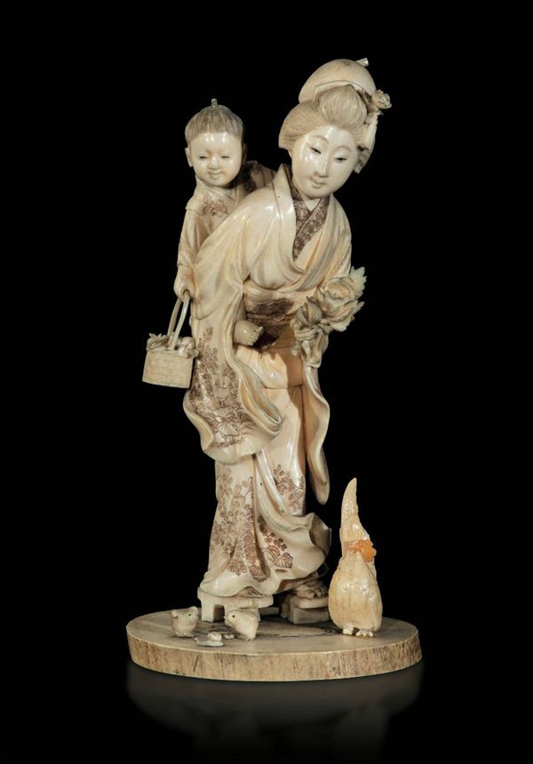 An ivory figurine, Japan, early 20th century