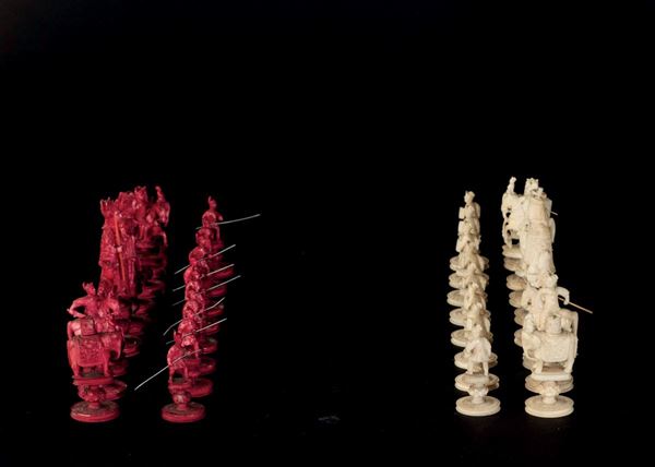 Ivory chess pieces, China, early 20th century
