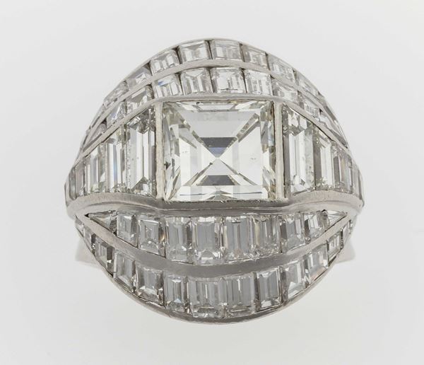Princess-cut diamond and platinum ring