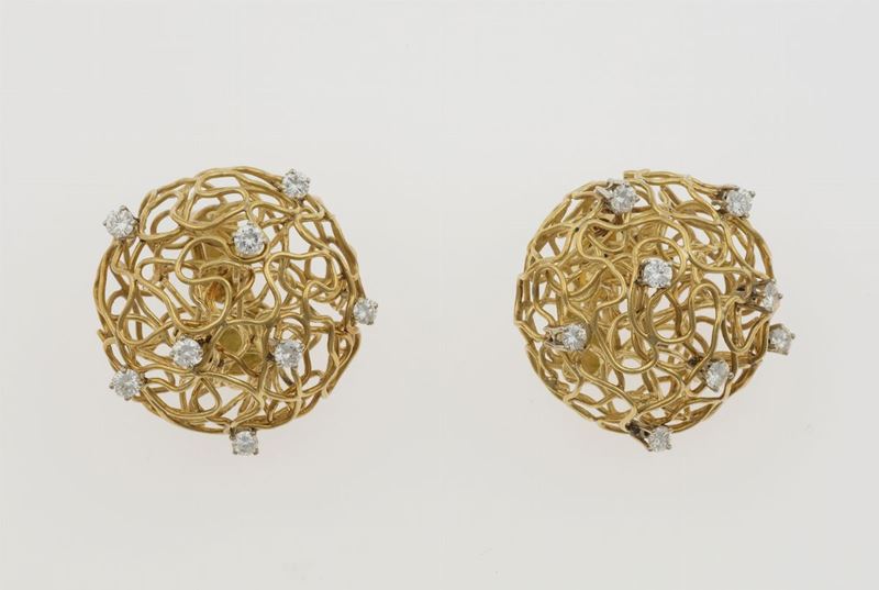 Pair of diamond and gold earrings. Signed Tiffany & Co.  - Auction Fine Jewels - II - Cambi Casa d'Aste