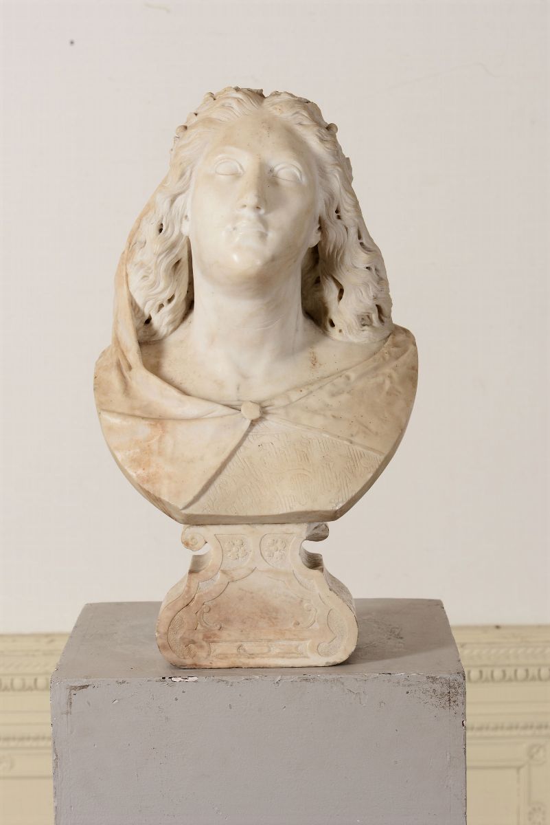 Busto Femminile (musa?) in Marmo Bianco. Italia XVII Secolo. Scultore Barocco di Matrice Algardia...