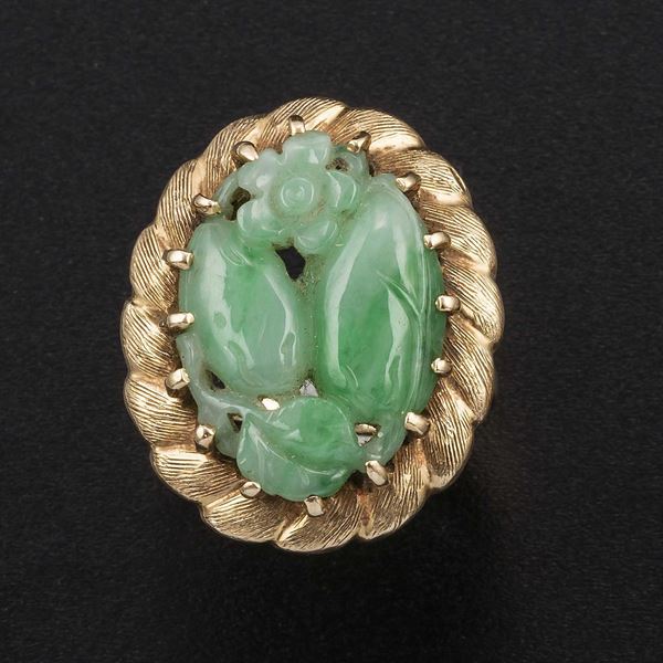 Jade and gold ring