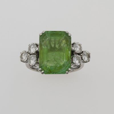 Anello con Smeraldo Colombia e Diamanti