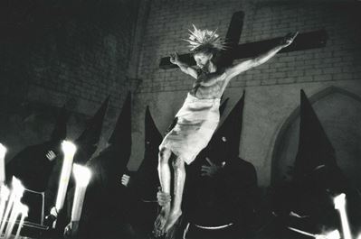 Martine Franck (1938-2012)arles Sur Tech. Procession Du Vendredi Saint.