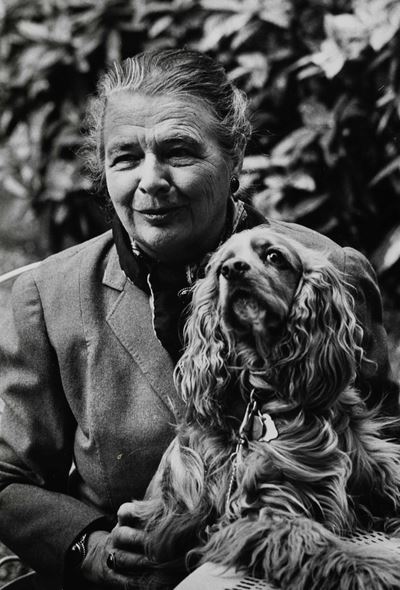 Marc Garanger (1935)marguerite Yourcenar