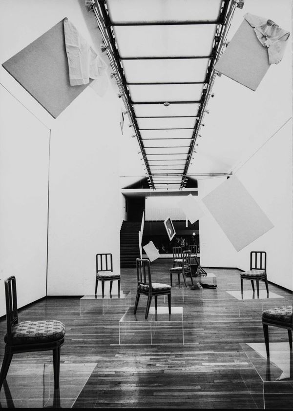 Nanda Lanfranco (1935) Esposizione di Paolini al Pac, 1982