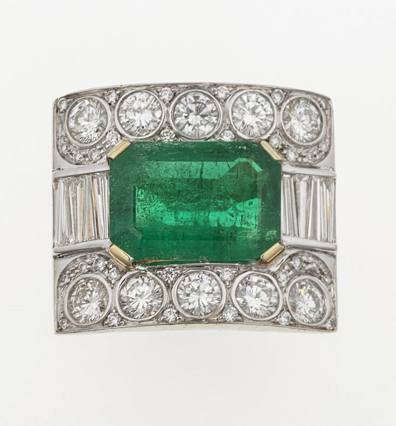 Anello con smeraldo Colombia di ct 8.13 e diamanti a contorno  - Asta Fine Jewels - Cambi Casa d'Aste