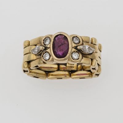Anello con Rubino e Diamanti