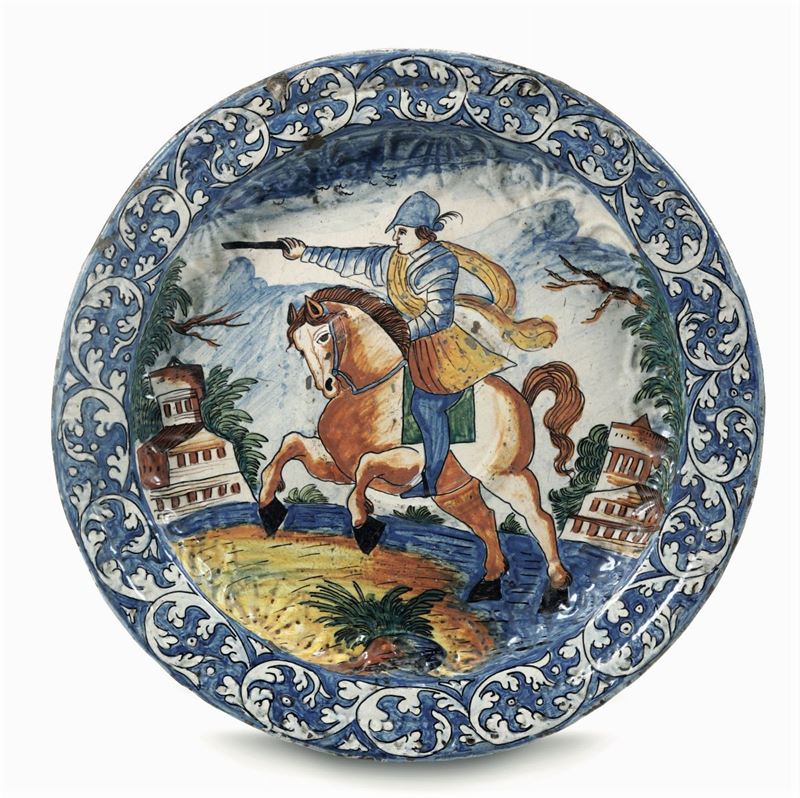 Vassoio Officina dell’Italia centrale, XVII secolo  - Auction Majolica and Porcelain - Cambi Casa d'Aste