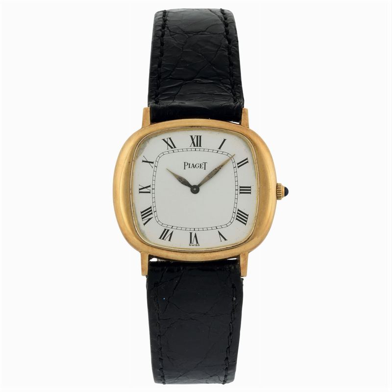 PIAGET, Ref. 9453. Fine, 18K yellow gold wristwatch with original gold buckle. Accompanied by the original pouch and Certificate. Made circa 1970  - Auction wrist and pocket watches - Cambi Casa d'Aste