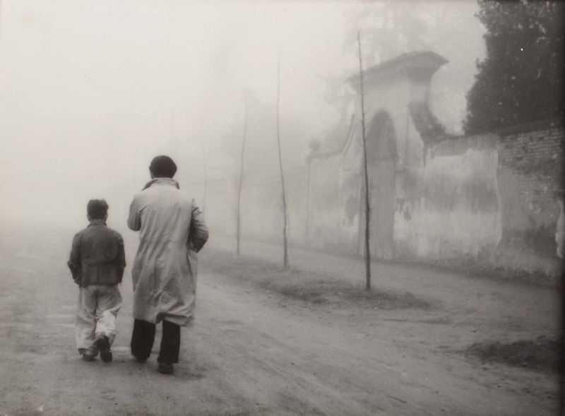 Gualberto Davolio Marani (1915-2004) Nella nebbia  - Asta Fotografia - Cambi Casa d'Aste