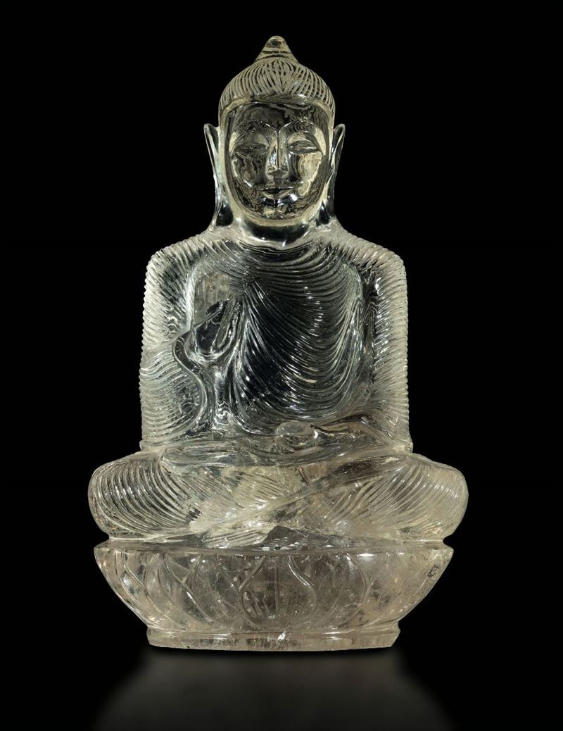 Figura di Buddha seduto scolpita in cristallo di rocca, Sri Lanka, fine XIX secolo  - Asta Fine Chinese Works of Art - Cambi Casa d'Aste