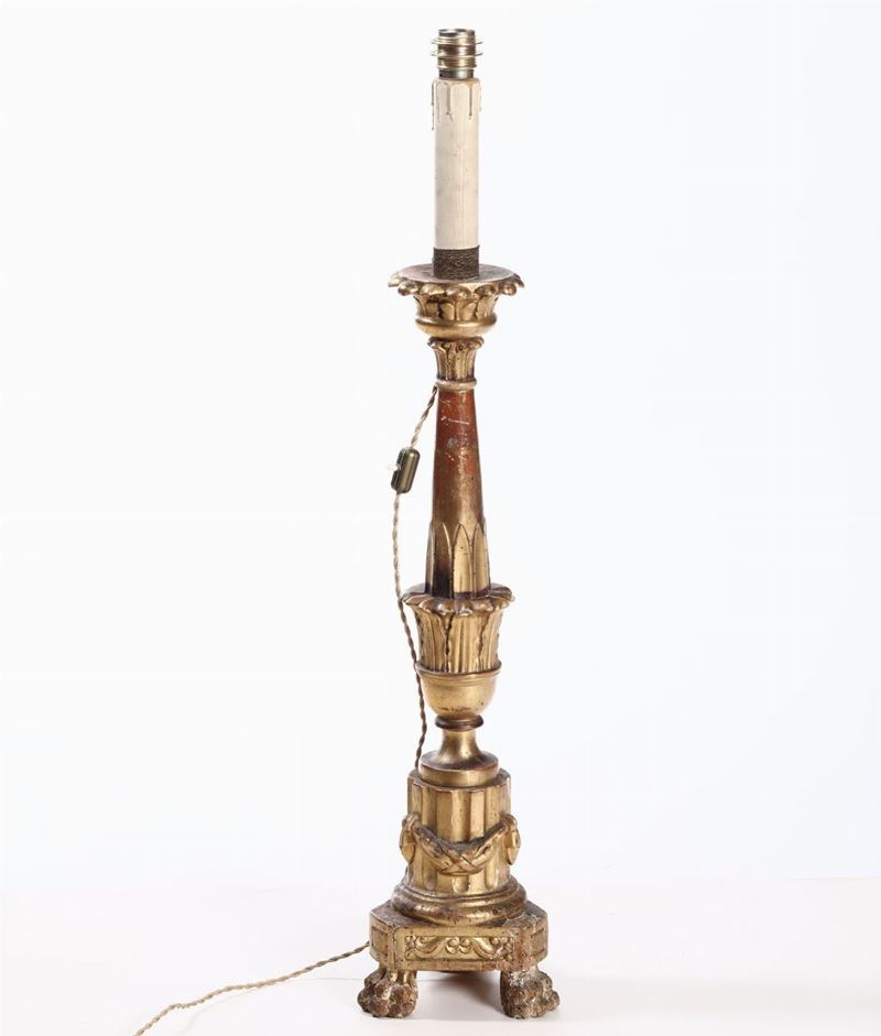 Lume in legno intagliato e dorato, XVIII secolo  - Auction Antiques III - Timed Auction - Cambi Casa d'Aste