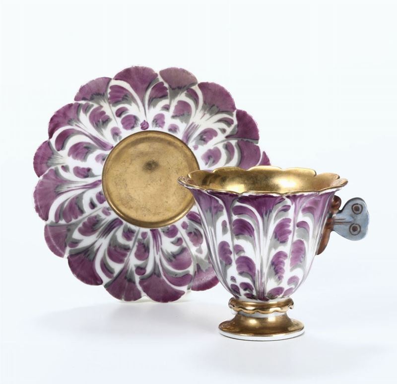 Tazza con piattino Probabilmente Boemia, XIX secolo  - Asta Maioliche e Porcellane - Cambi Casa d'Aste