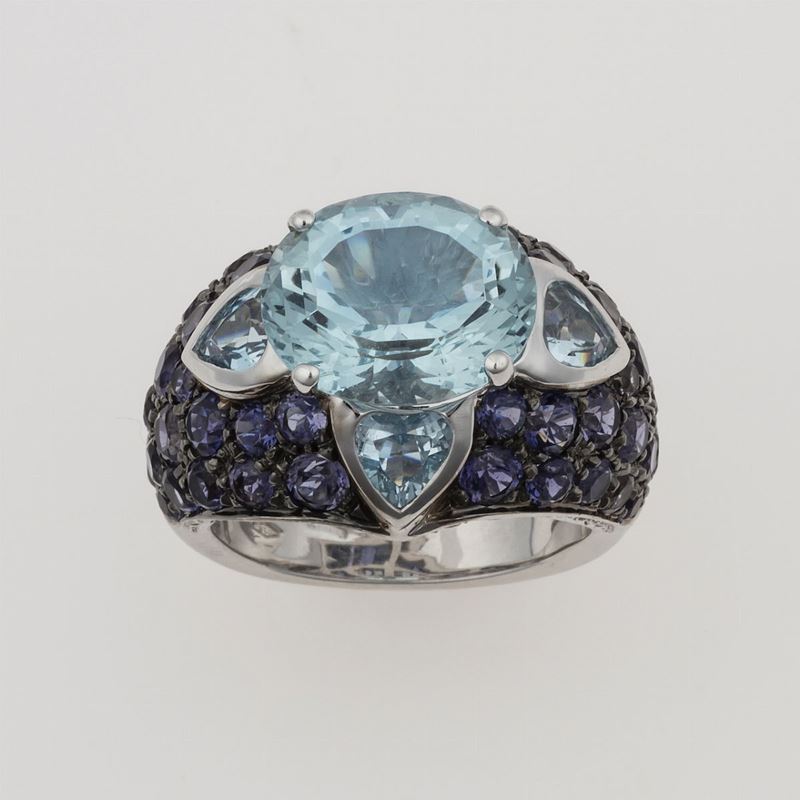 Aquamarine and iolite ring  - Auction Timed Auction Jewels - Cambi Casa d'Aste
