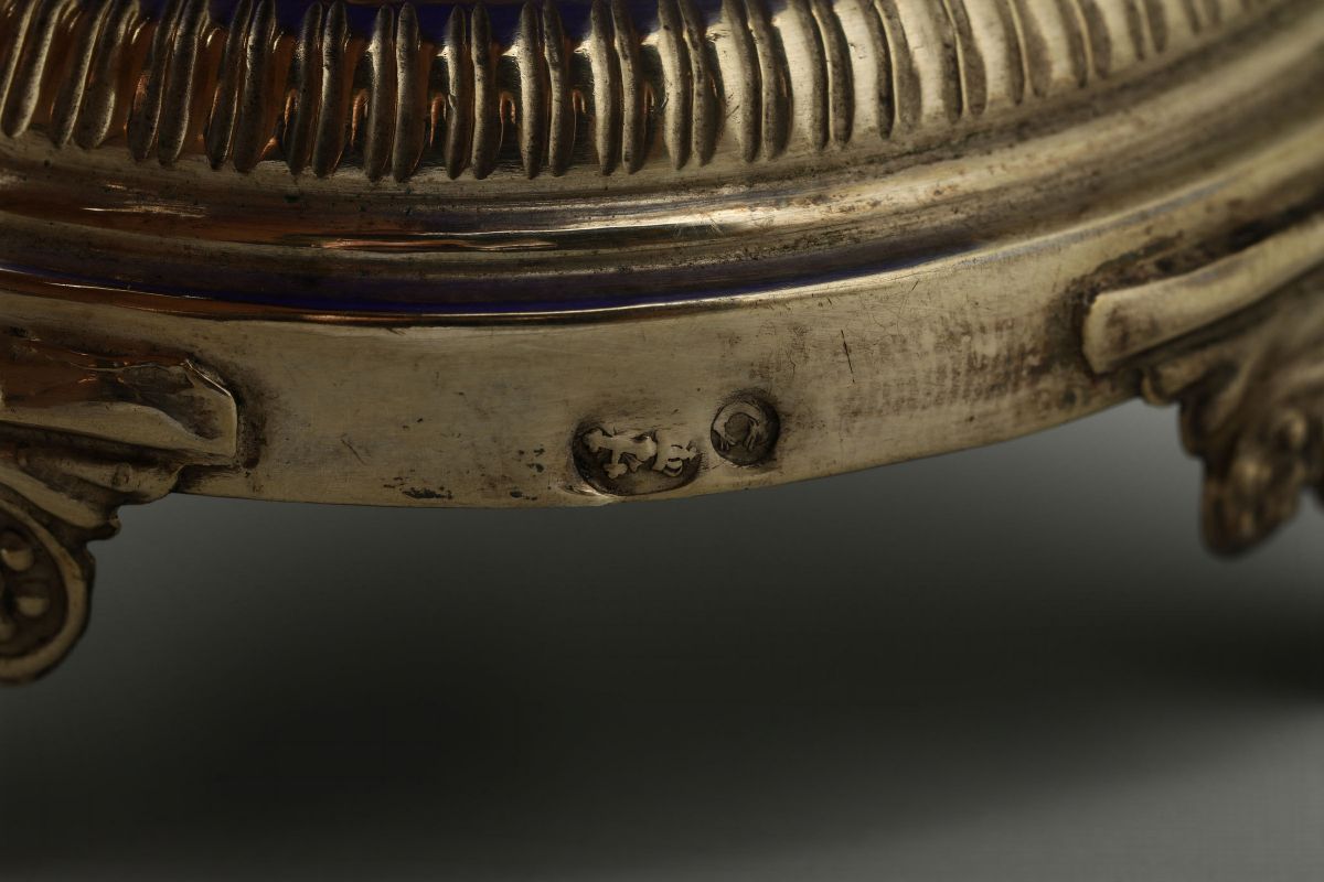 Coppia di Saliere con Base in Argento Vermeille, Vetro Genova, XIX Secolo, Bolli di Titolo e Terr...