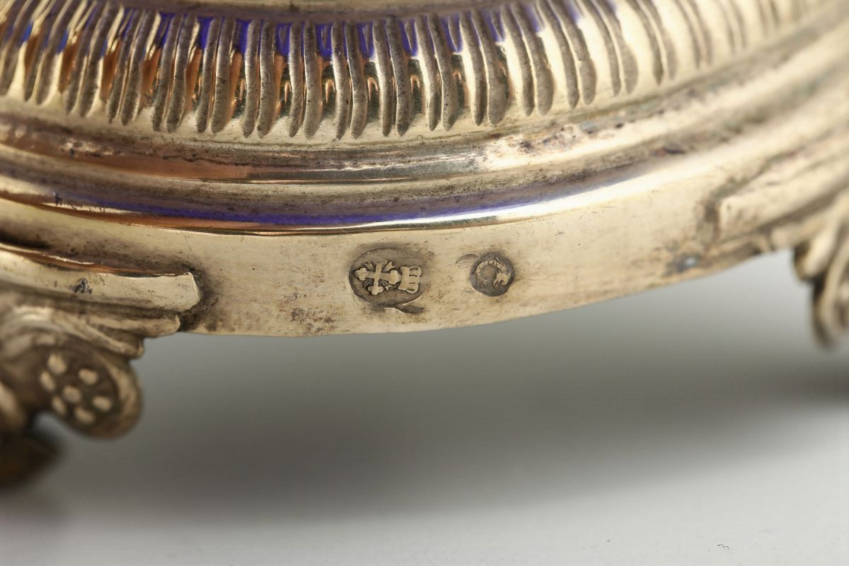 Coppia di Saliere con Base in Argento Vermeille, Vetro Genova, XIX Secolo, Bolli di Titolo e Terr...