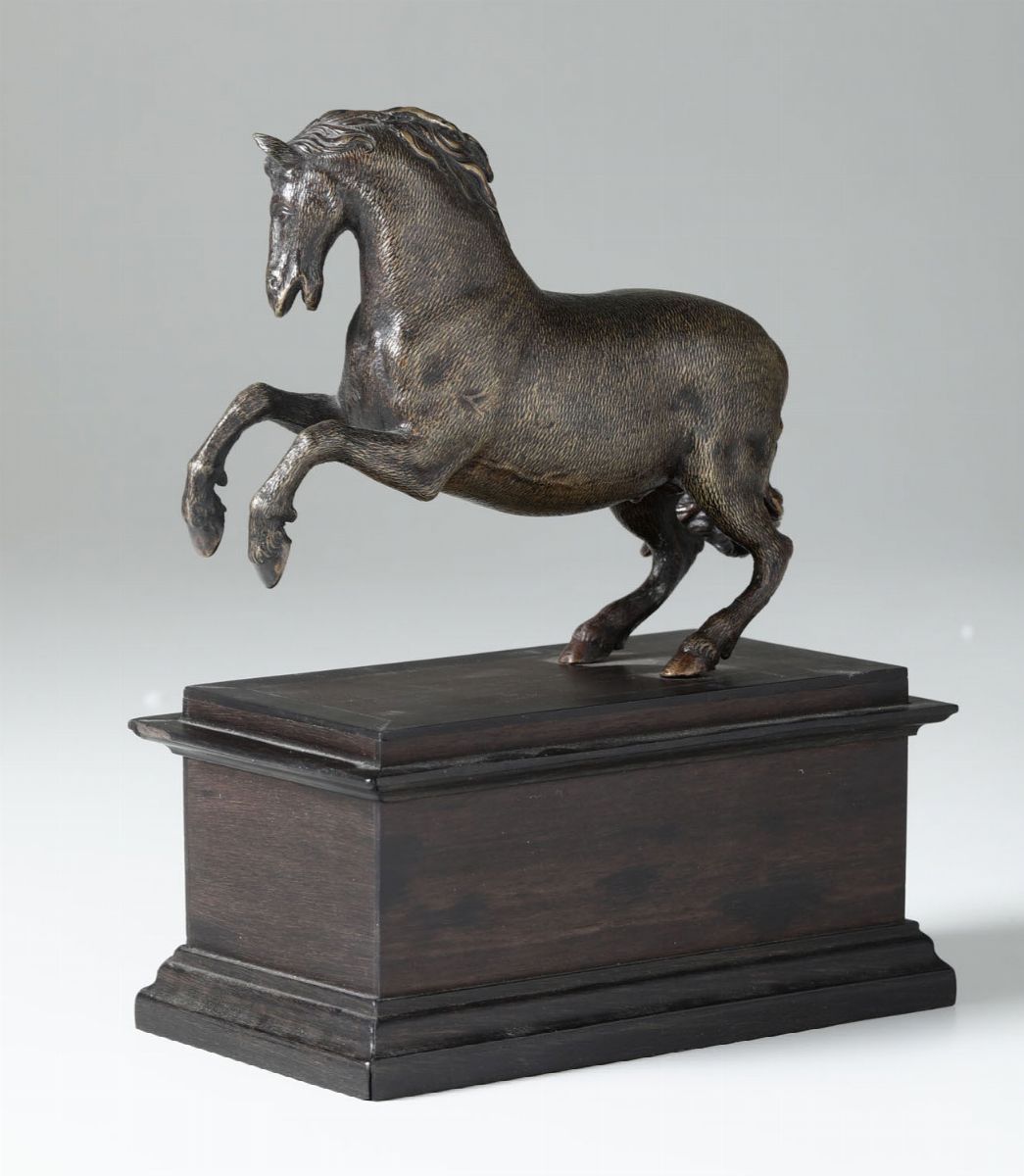 Cavallo che Si Impenna. Bronzo Fuso e Cesellato. Base a Plinto in Legno Ebanizzato. Fonditore Pro...
