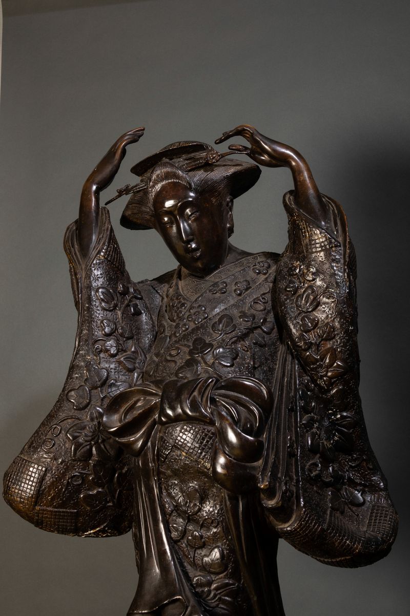 Grande Figura di Geisha in Bronzo, Giappone, XX Secolo