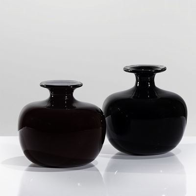 Venini, Muranocoppia di Vasi Serie Monofiori Opalini, 1983
