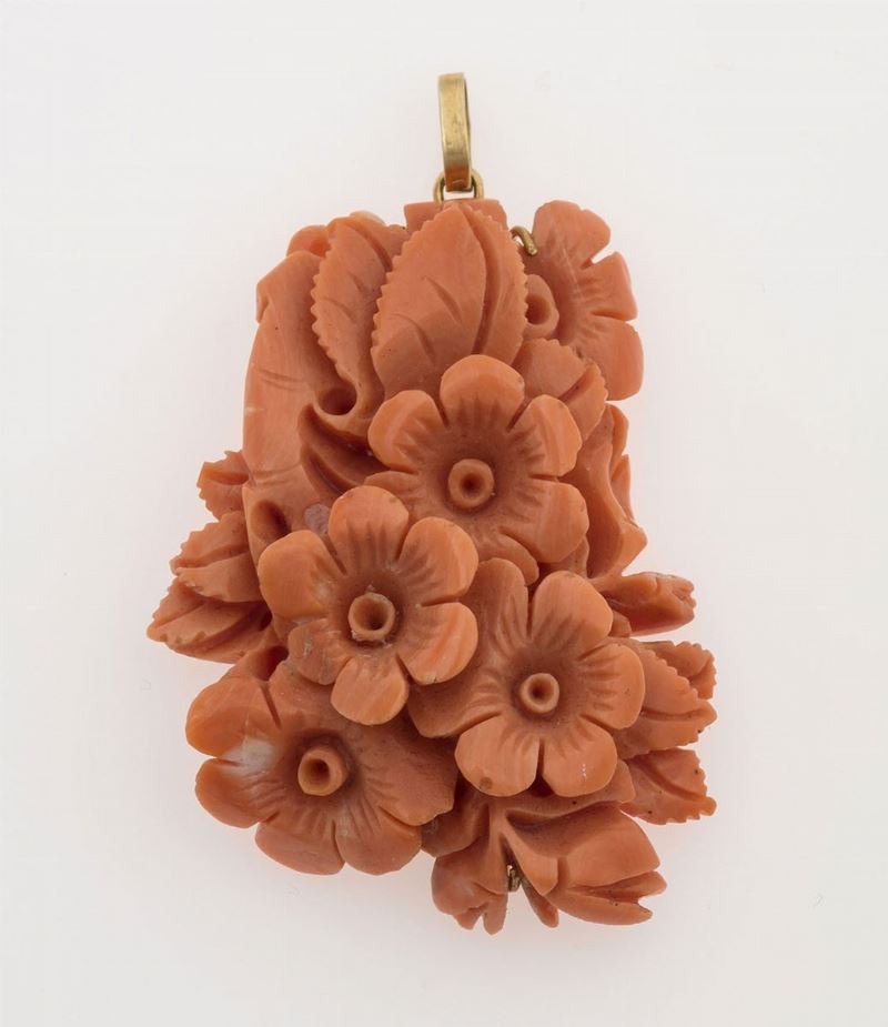 Coral and gold pendant  - Auction Timed Auction Jewels - Cambi Casa d'Aste