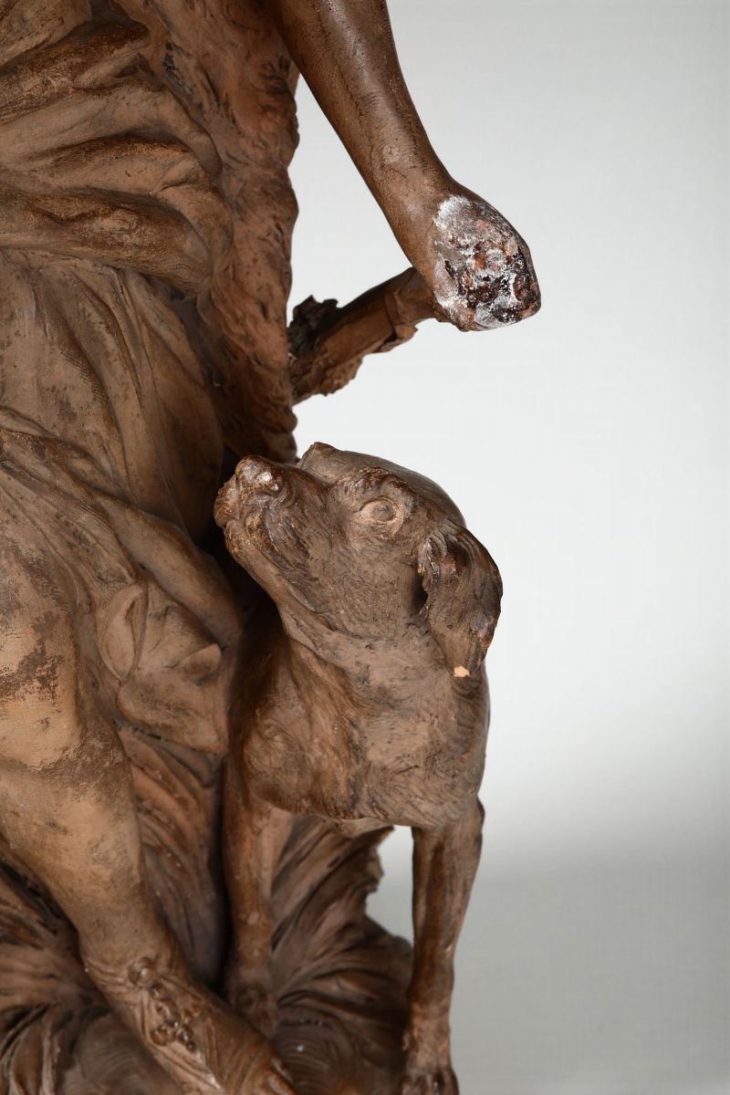 Diana Cacciatrice. Terracotta Patinata. Plasticatore D'oltralpe XVIII-XIX Secolo