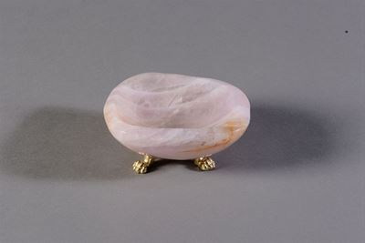 Vasca in Quarzo Rosa su Zampe di Leone in Ottone