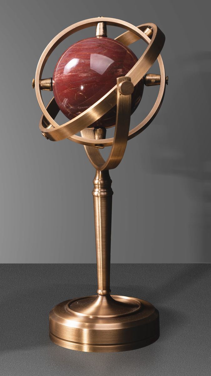 Petrified wood ball spinning brass stand  - Auction Mirabilia - Cambi Casa d'Aste