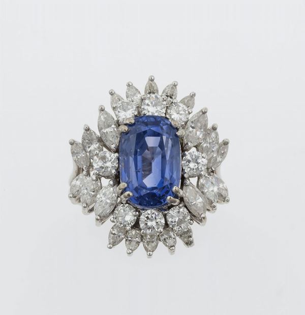 Sri Lankan sapphire, weighing 6.30 carats.  Gemmological Report R.A.G. Torino n. J19004. No indication of heating