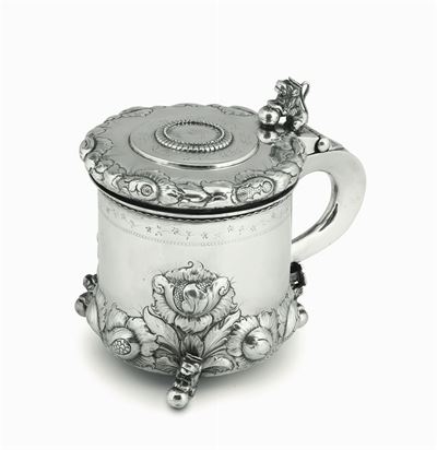 Tankard in Argento Fuso, Sbalzato e Cesellato. Copenaghen Inizi del XX Secolo